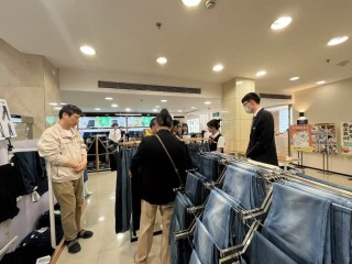 韧性十足的中国外贸企业：“不倒翁”被摁下去，还会再弹起来